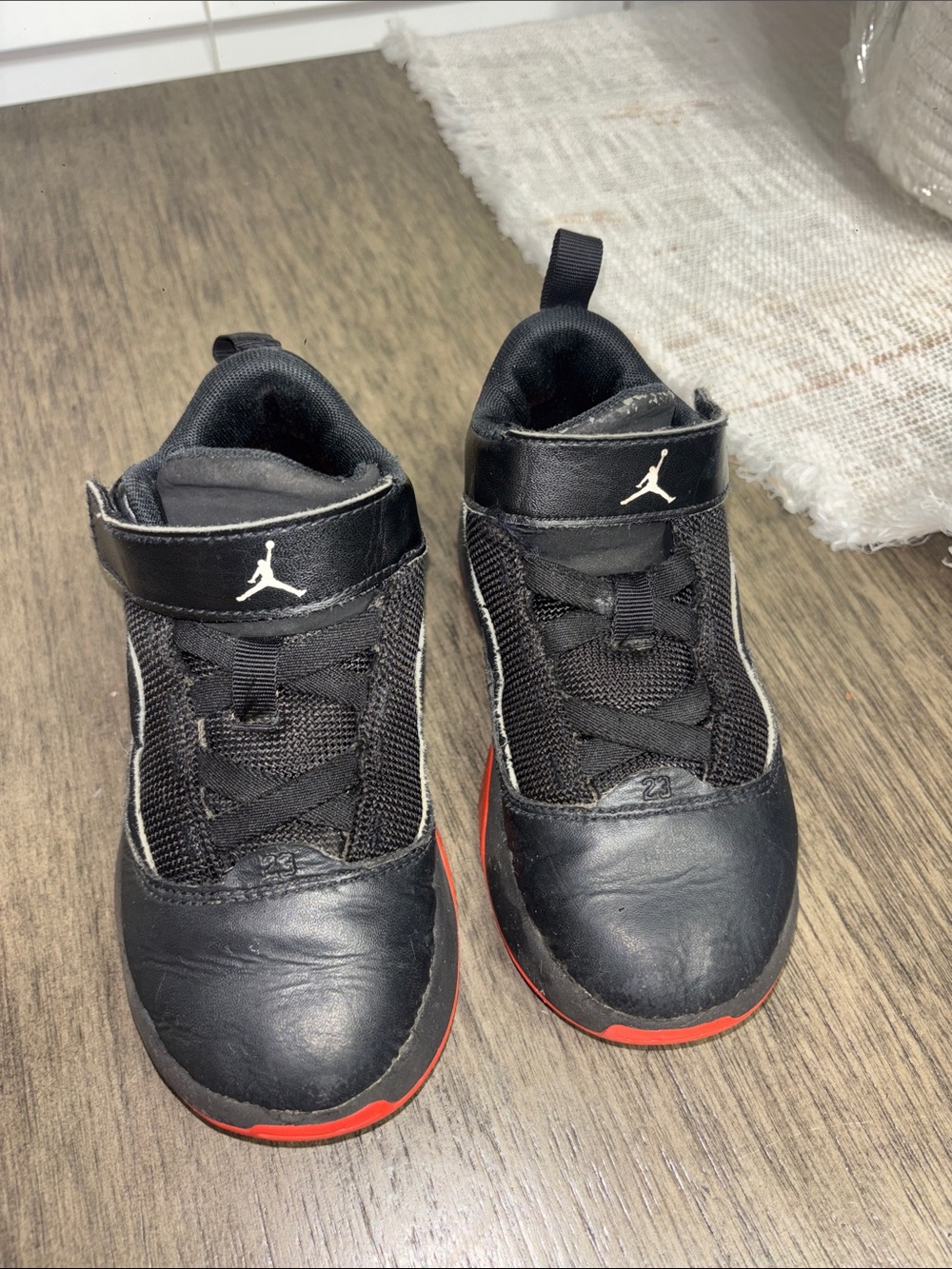 Nike Kids Black and Red Jordan Sneakers - Picture 5 of 7